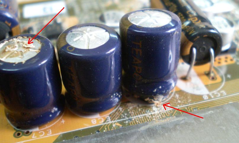 RoverBook Partner E417L capacitor defective.