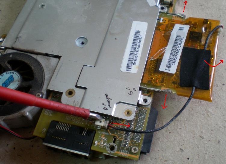 RoverBook Partner E417L dismount the WI-FI module.
