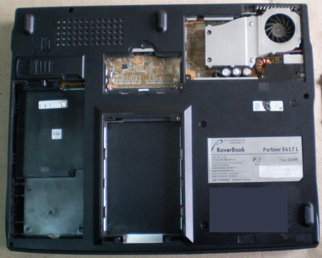 RoverBook Partner E417L	cover is open.